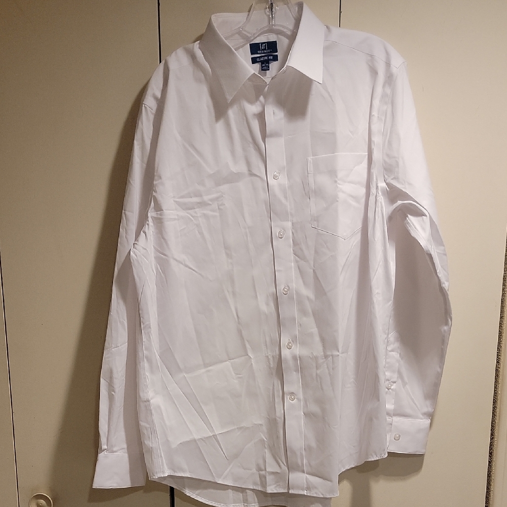 George Men's White Dress Shirt with Chest Pocket Size L 42-44 NWOT